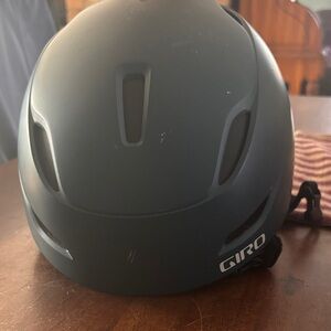 Giro Navy Adult Ski Helmet Size Small